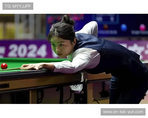 白雨露专访：女子选手在男子赛事中的挑战与机遇