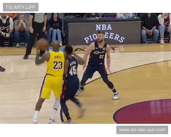 湖人防守内线崩盘,对手命中率暴露体系漏洞